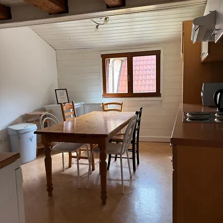 Lejlighed In 4 Schlafzimmer Mit Balkon *